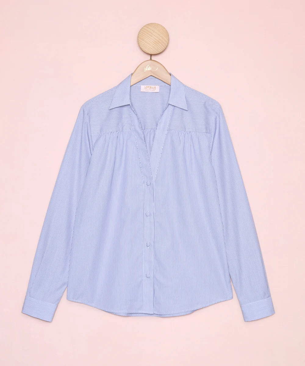 James Shirt