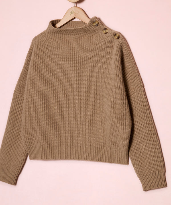 Emilion Beige Pullover