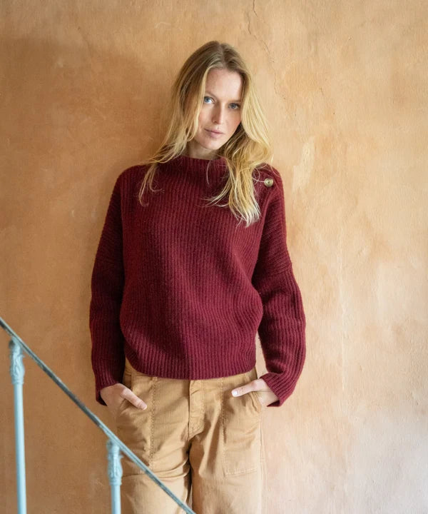 Emilion Budeos Pullover
