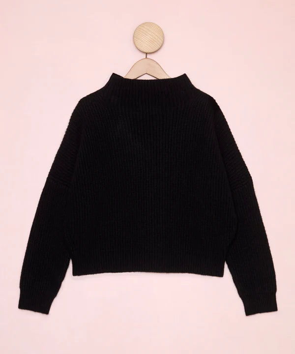 Emilion Black Pullover